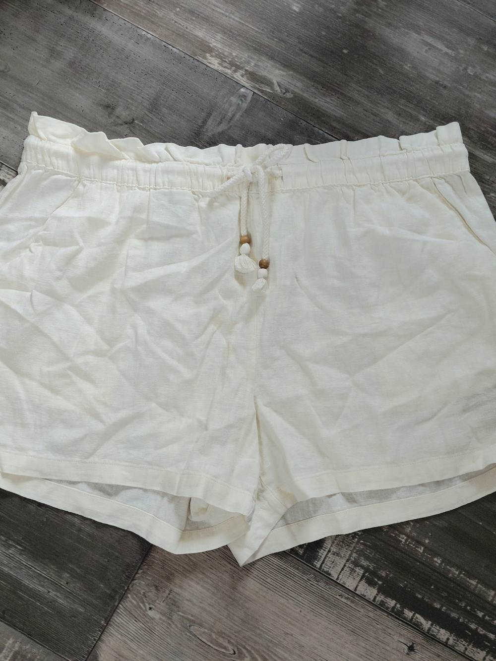 Hang Ten Cream Drawstring Elastic-Waist Athletic Shorts